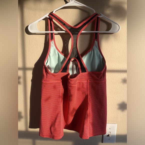 Nike Striped Tankini Top - Picture 2 of 4